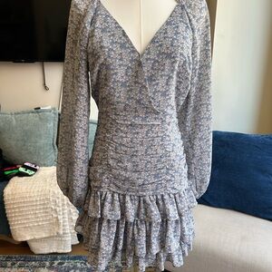 ASTR Long Sleeve Tiered Ruffle Blue Floral Print Dress size small